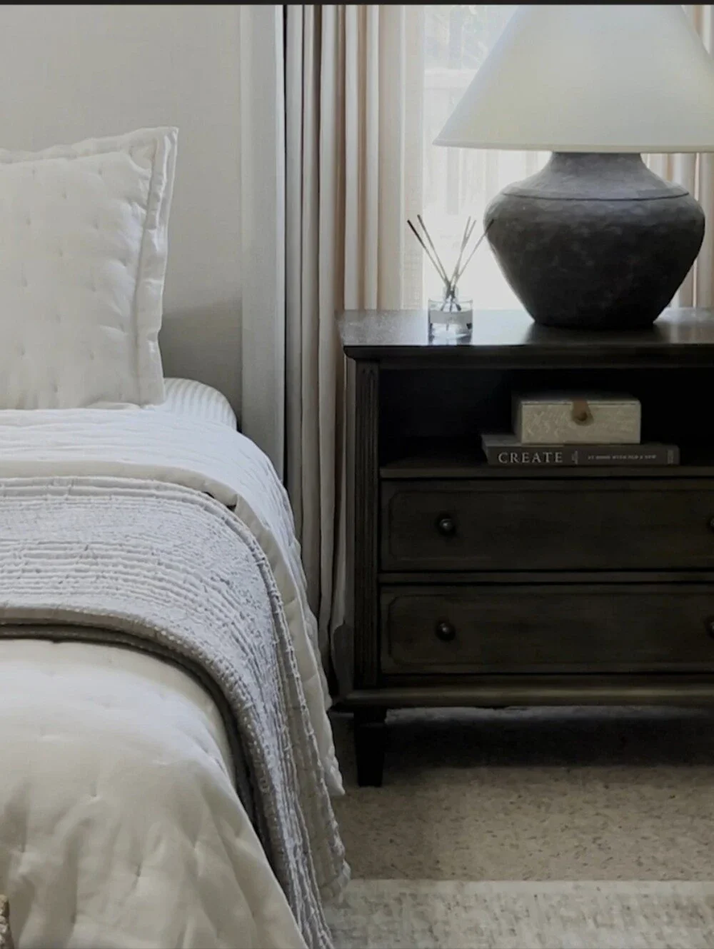 Quince European Linen Dream Quilt - Full/Queen - White